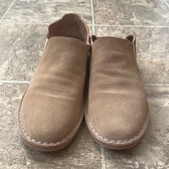 Vince//Suede Slip On Loafers - Picture 3 of 8